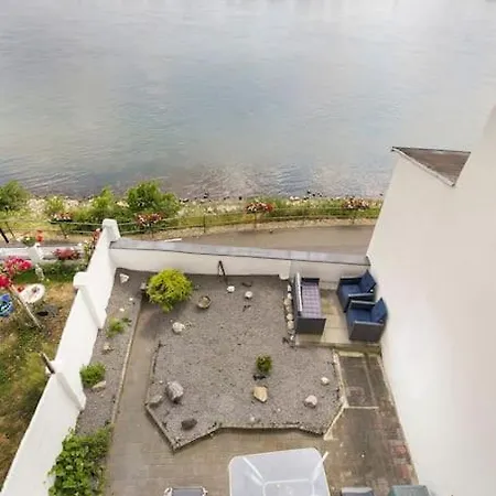 Apartment Tiny With Spacious Terrace On The Rhine *