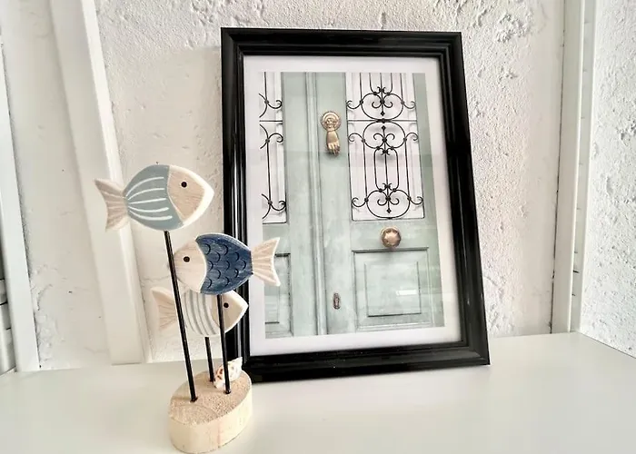 Tiny With Spacious Terrace On The Rhine 公寓 *